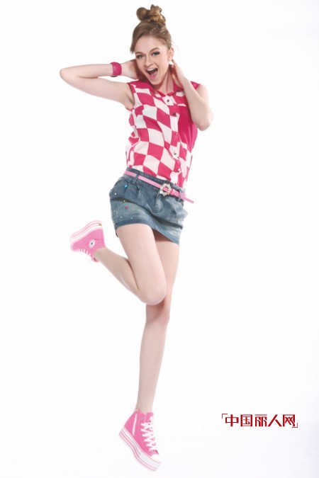 几何图案秀身形 艾丽莎Ailsha绘制灵动夏日