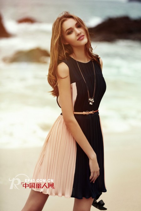 新的一个月 唯简女装 七月对我好一点