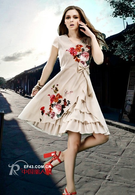 甜美印花季 “秀蓓儿”2013这一夏只为你绽放