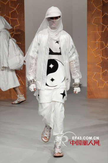 东方元素走进2014春夏男装周