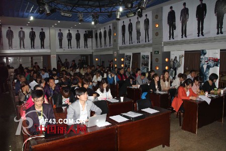 骆豪男装2013秋冬新品发布会圆满谢幕