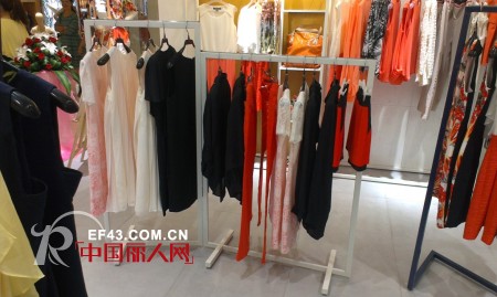 VIKI女装火速进军中国市场 连开新店 人气高涨