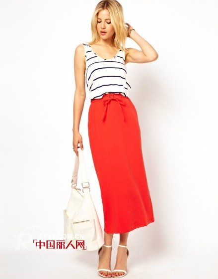 时尚大咖滚叔教你夏季清凉chic搭配