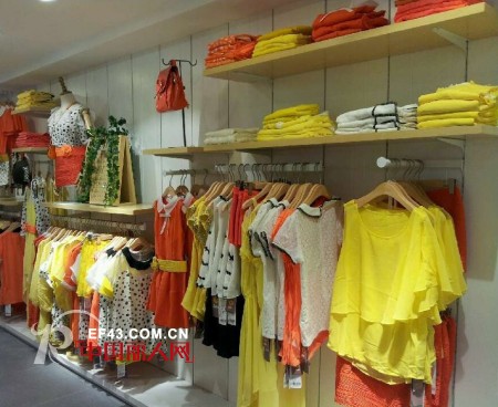 emu红玫瑰,emu黄玫瑰双店齐开 成功进驻乌鲁木齐亚欣生活广场