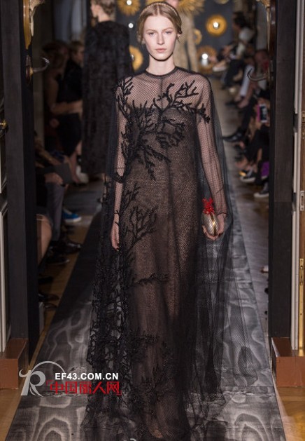 Valentino A/W 2013 Haute Couture 释放奢华美