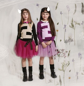 Fendi2013秋冬童装系列广告大片