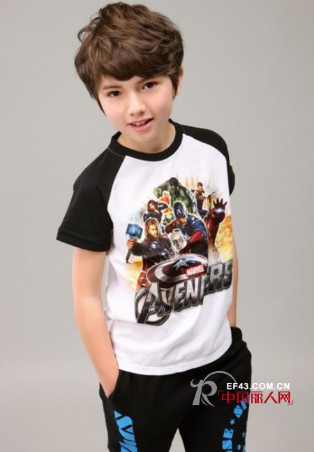 迪士尼童装 今夏掀起狂热复仇者联盟 英雄合集炫酷印花