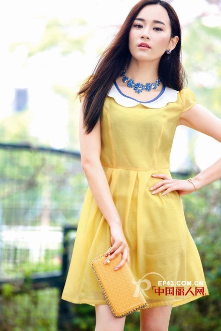 “青花语”女装2013冬装新品即将发布 订货会同时召开