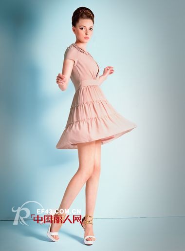 妍琳女装2013夏季新款 office lady不再单调