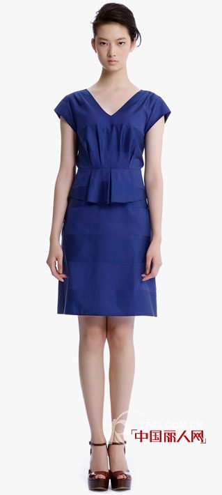 ICICLE女装素色系 绽放艺术美感