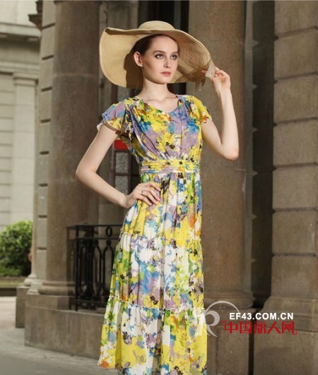 Rang-Ai女装2013新款 印花裙邀您炫彩一夏