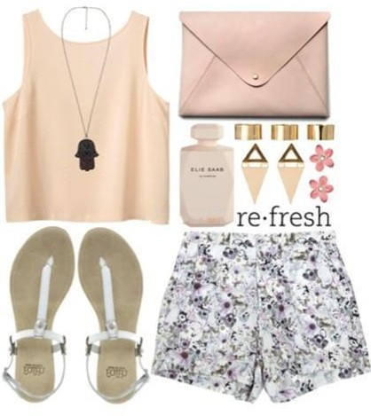 夏季出街必备单品:背心+夹趾凉鞋 清凉一夏