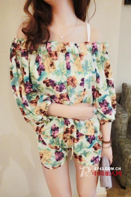 盛夏甜美雪纺衫  清凉纯净娇俏少女装