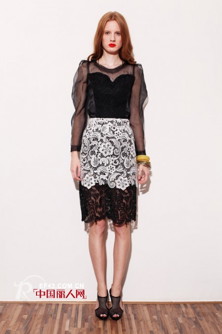 A/E连奴夏季蕾丝带您一同打造最纯洁的美梦