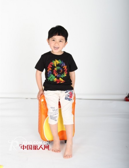 跳格子童装 让你无忧加盟