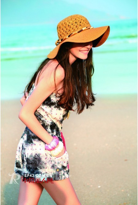 搜友品牌女装 度假风制造浪漫空气