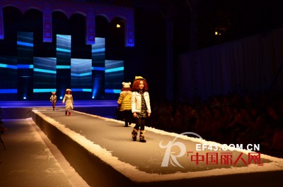 加盟时尚小鱼童装2013冬季订货会圆满结束