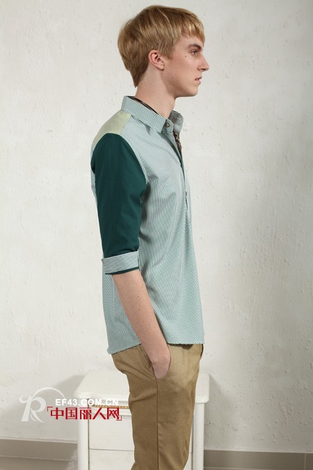 阿柏尼男装夏日新品 刮起中袖衬衫潮