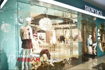诱人的橱窗就是杀伤力Showy&Co.秀亦展示陈列的威力