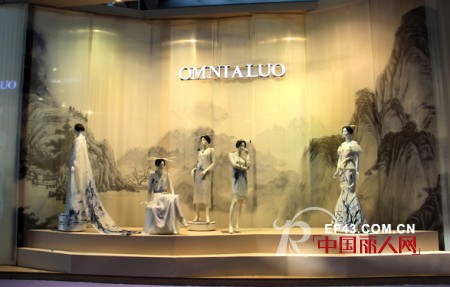 OMNIALUO欧柏兰奴“梦幻花园” 震撼深圳服交会