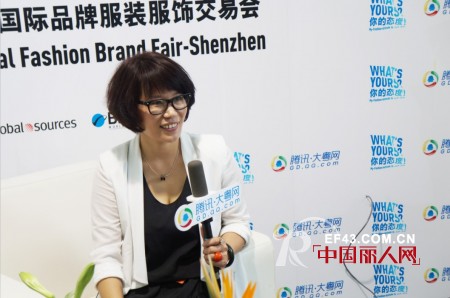 2013深圳服交会走进CRZ 潮牌 感受潮姿态