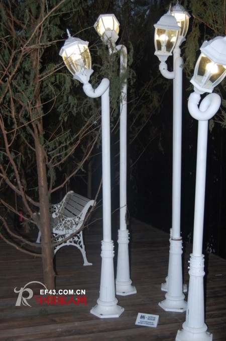 2013深圳服装展 栖·奢华的优雅 极具创意的灵感