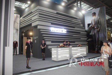 Gentle爵度男装展现极度风雅气质亮相深圳服装展