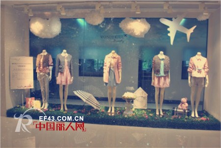 Wonderful Beauty时尚女装“秘密花园”深圳服交会法式绽放