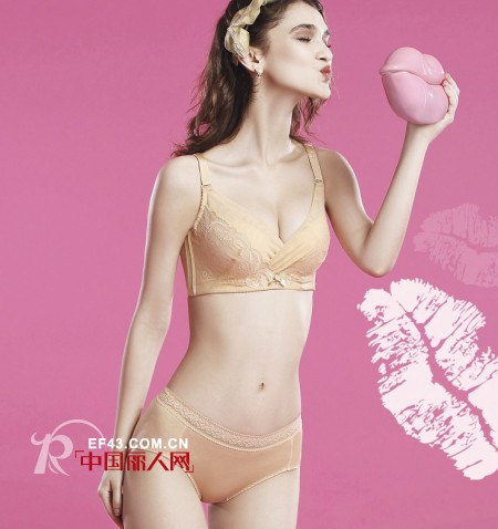 雅歌莉内衣生活馆  打造一个散发无尽魅力的时尚王国