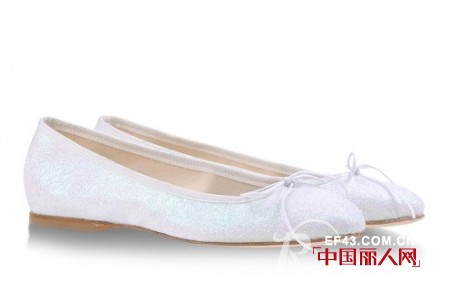 婚纱美鞋巧搭配 婚礼中不可忽视的重点