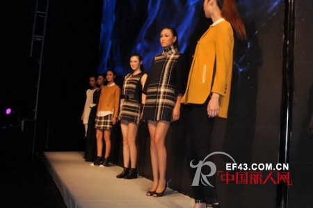 2013深圳服交会PSALTER诗篇率先绽放华丽霓裳