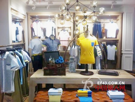 UO联邦欧诗兰与百丽战略合作首站辉县市新店盛大开业