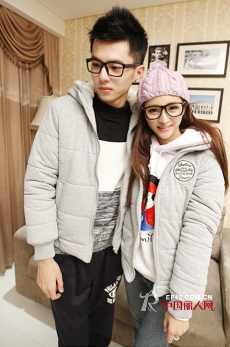 雅迪冬款各色情侣装 秀恩爱,秀甜蜜