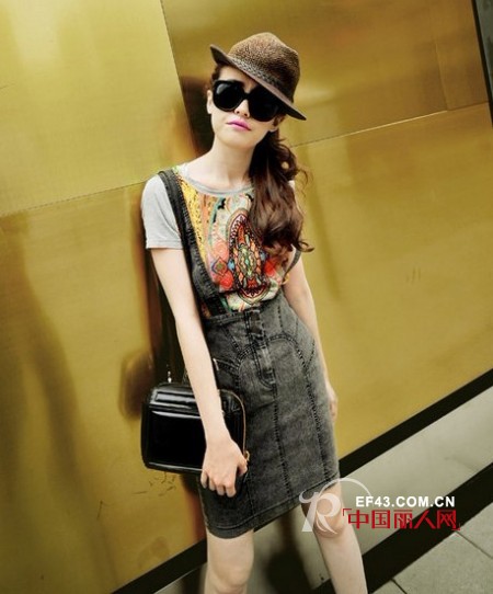 背带牛仔裙 重走青春可爱路线