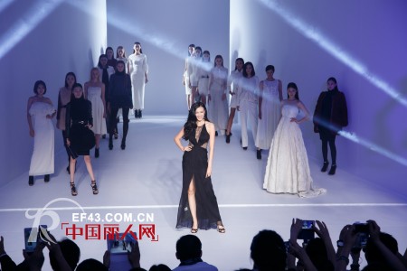 朗黛国际十周年庆典酒会暨新品M.HITI华美震撼谢幕