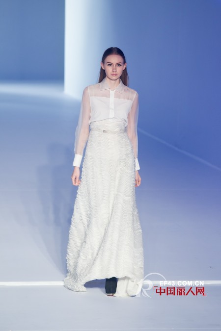 朗黛国际十周年庆典酒会暨新品M.HITI华美震撼谢幕