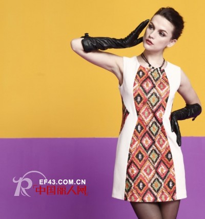 时尚嘉彩秋季女装新品 让您更添风采