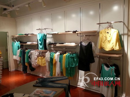 热烈庆贺上海七宝W.S.M加盟店盛妆开业