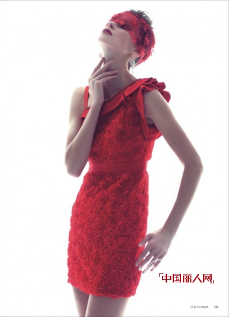 TRUVIVI楚薇薇时尚女装 演绎内敛雅致人生