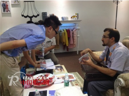 可可鸭童装“火爆”上海CBME孕婴童展