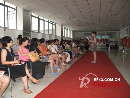 轻舞盛夏 邂逅珂蕾朵姆田园风 -2014年珂蕾朵姆春装品评会圆满结束