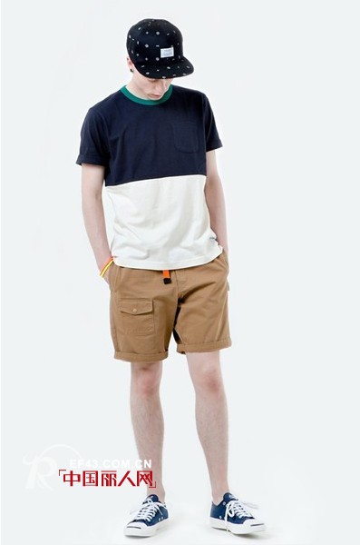 T恤+短裤 夏季阳光男经典搭配