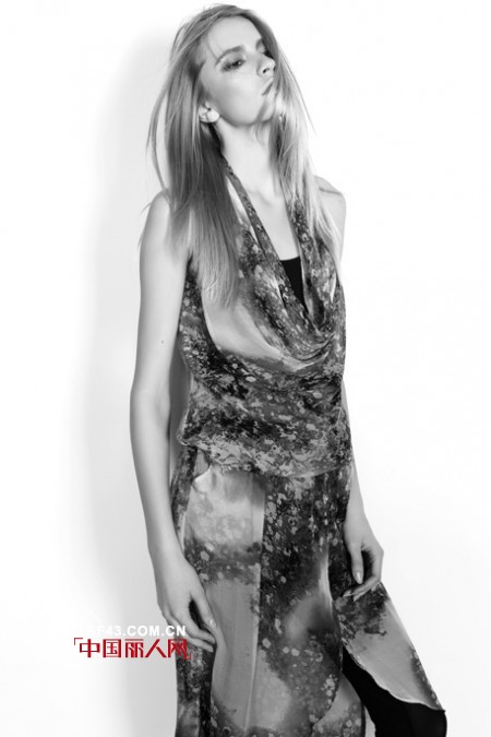 必然ANY-ALL女装 勾勒不乏个性的时尚品位