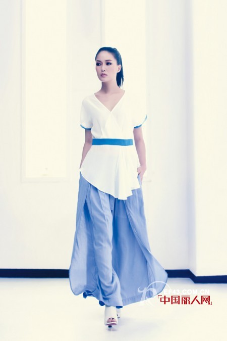 简约都市女装JOYPRO乔品 品味魅力装扮