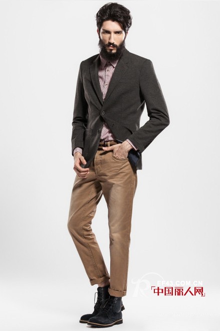 SELECTED职场最强装扮你最青睐哪一款?