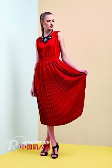 CARMEN卡蔓时装即将亮相2013广州国际服装节