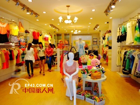 烈庆祝淑女时代贵州遵义店签约成功