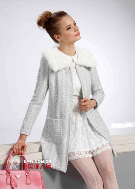 热烈祝贺蜜西娅女装佛山狮山旗舰店成功签约