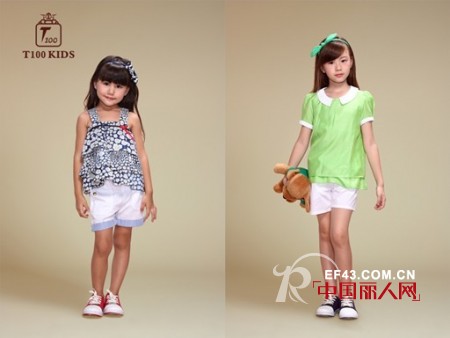 T100亲子童装,与孩子尽享假日阅读时光