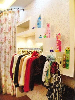 特色服装店选址装修首当其冲